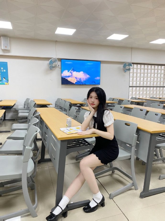 我的天才女友